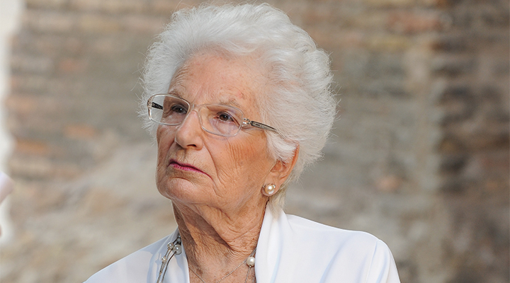 Indietro non si torna. Abbiamo bisogno di “navigare” nella bellezza