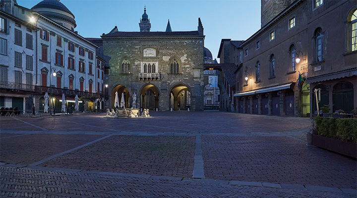 Una carezza per Bergamo