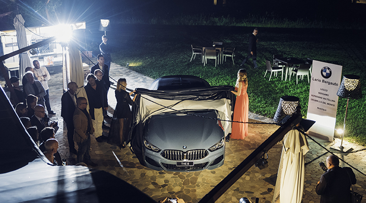 Sotto la stella dello chef De Martino svelata la nuova BMW Serie 8 Coupé