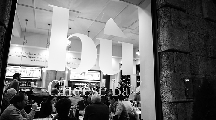 Presentata la “Guida essenziale all’acquisto dei formaggi italiani”